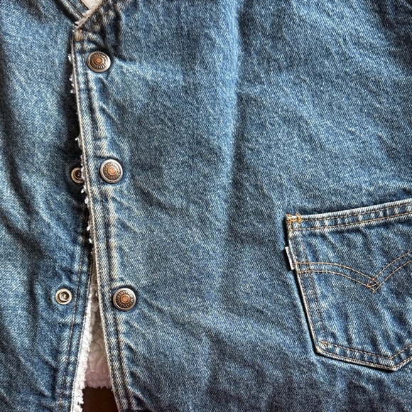 Levi's VINTAGE AND RARE - 70–80 Classic Blue Denim Vest with Sherpa Lining XL - Picture 3 of 10